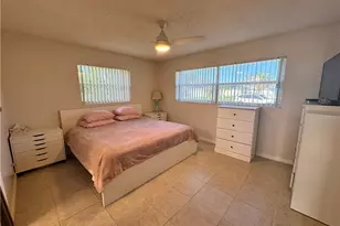 1027 SE 17th Ave, Cape Coral, FL 33990 - Photo 15
