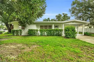440 6th Ave, Labelle, FL 33935 - Photo 1