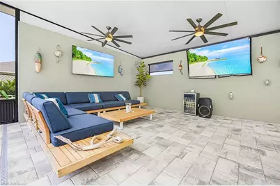 1207 NW 4th St, Cape Coral, FL 33993 - Photo 7