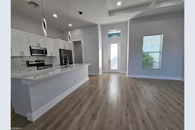 1425 NW 1st St, Cape Coral, FL 33993 - Photo 3