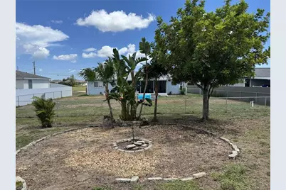 122 NW 9th Ter, Cape Coral, FL 33993 - Photo 21