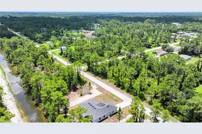923 Binkley St E, Lehigh Acres, FL 33974 - Photo 23