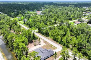 923 Binkley St E, Lehigh Acres, FL 33974 - Photo 23