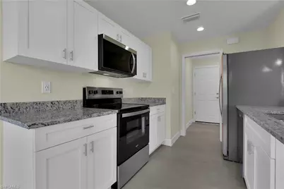 2601 48th St W, Lehigh Acres, FL 33971 - Photo 7