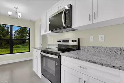 2601 48th St W, Lehigh Acres, FL 33971 - Photo 9