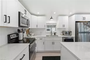 24850 Windward Blvd, Bonita Springs, FL 34134 - Photo 15