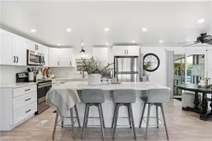 24850 Windward Blvd, Bonita Springs, FL 34134 - Photo 11