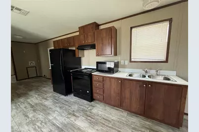 12120 Cactus Dr, Fort Myers, FL 33908 - Photo 3