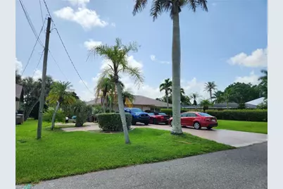 250 Alameda Ave, Fort Myers, FL 33905 - Photo 1
