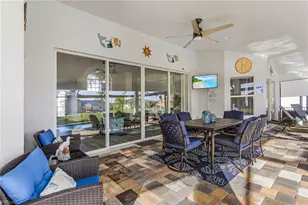805 SW 8th Ct, Cape Coral, FL 33991 - Photo 37
