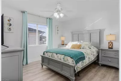 805 SW 8th Ct, Cape Coral, FL 33991 - Photo 23