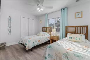 805 SW 8th Ct, Cape Coral, FL 33991 - Photo 25