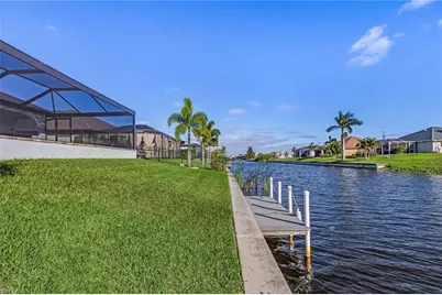 805 SW 8th Ct, Cape Coral, FL 33991 - Photo 35