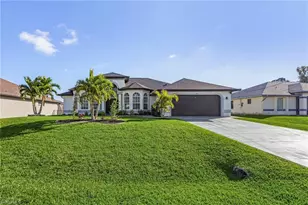 805 SW 8th Ct, Cape Coral, FL 33991 - Photo 31