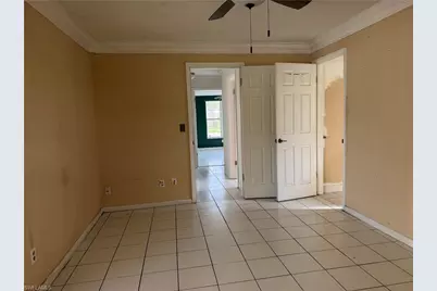 4143 Country Club Blvd, Cape Coral, FL 33904 - Photo 7