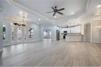 18210 Chesapeake Ct, Fort Myers, FL 33908 - Photo 5