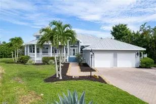 18210 Chesapeake Ct, Fort Myers, FL 33908 - Photo 1