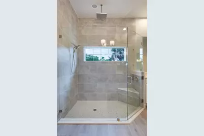 18210 Chesapeake Ct, Fort Myers, FL 33908 - Photo 15