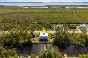 3811 Crestwell Ct, Saint James City, FL 33956 - Photo 3