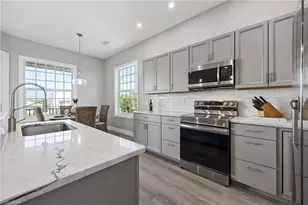 3811 Crestwell Ct, Saint James City, FL 33956 - Photo 19