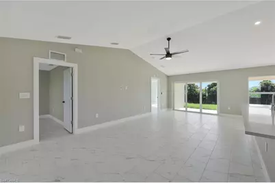 1801 NE 27th St, Cape Coral, FL 33909 - Photo 13