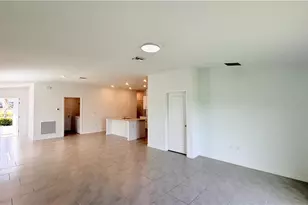 4007 San Clemente Ct, North Fort Myers, FL 33917 - Photo 7