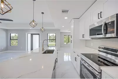 510 Westdale Ave, Lehigh Acres, FL 33972 - Photo 9