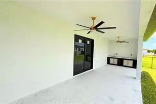 2827 SW 2nd Ln, Cape Coral, FL 33991 - Photo 17
