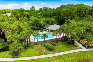 675 Luisa Ln, Naples, FL 34104 - Photo 33