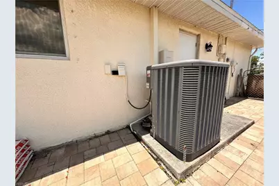 2916 Van Buren Pkwy, Cape Coral, FL 33993 - Photo 33
