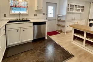 730 Knotty Pine Cir, North Fort Myers, FL 33917 - Photo 7