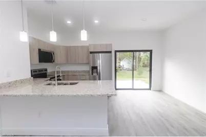 8009 Cod Ct, Labelle, FL 33935 - Photo 13