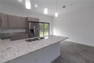 8009 Cod Ct, Labelle, FL 33935 - Photo 5