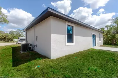 8009 Cod Ct, Labelle, FL 33935 - Photo 29