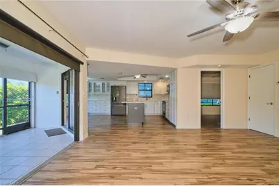 1914 SE 40th Ter #105, Cape Coral, FL 33904 - Photo 7
