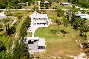 8626 Redwood Dr, Saint James City, FL 33956 - Photo 9