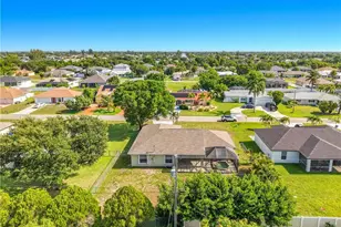 528 SE 27th St, Cape Coral, FL 33904 - Photo 45