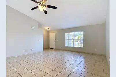 528 SE 27th St, Cape Coral, FL 33904 - Photo 11