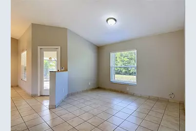 528 SE 27th St, Cape Coral, FL 33904 - Photo 19