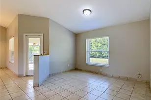 528 SE 27th St, Cape Coral, FL 33904 - Photo 19