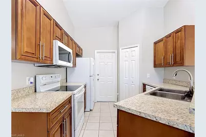 528 SE 27th St, Cape Coral, FL 33904 - Photo 21