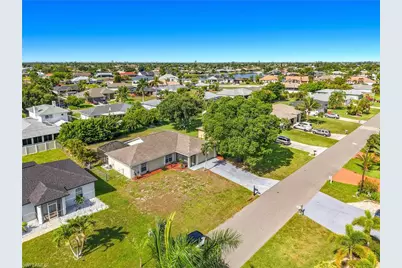 528 SE 27th St, Cape Coral, FL 33904 - Photo 3