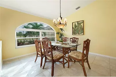 4138 SW 5th Ave, Cape Coral, FL 33914 - Photo 11
