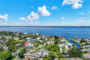 8327 Riviera Ave, Fort Myers, FL 33919 - Photo 5