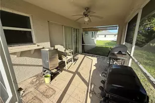827 NE 17th Terrace, Cape Coral, FL 33909 - Photo 15