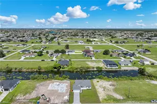 2622 NE 1st Pl, Cape Coral, FL 33909 - Photo 3