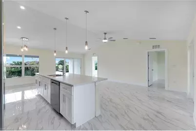 2622 NE 1st Pl, Cape Coral, FL 33909 - Photo 5
