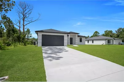 2509 50th St W, Lehigh Acres, FL 33971 - Photo 7