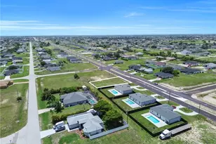 107 Diplomat Pkwy E, Cape Coral, FL 33909 - Photo 1