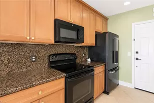 16026 Via Solera Cir, Fort Myers, FL 33908 - Photo 9